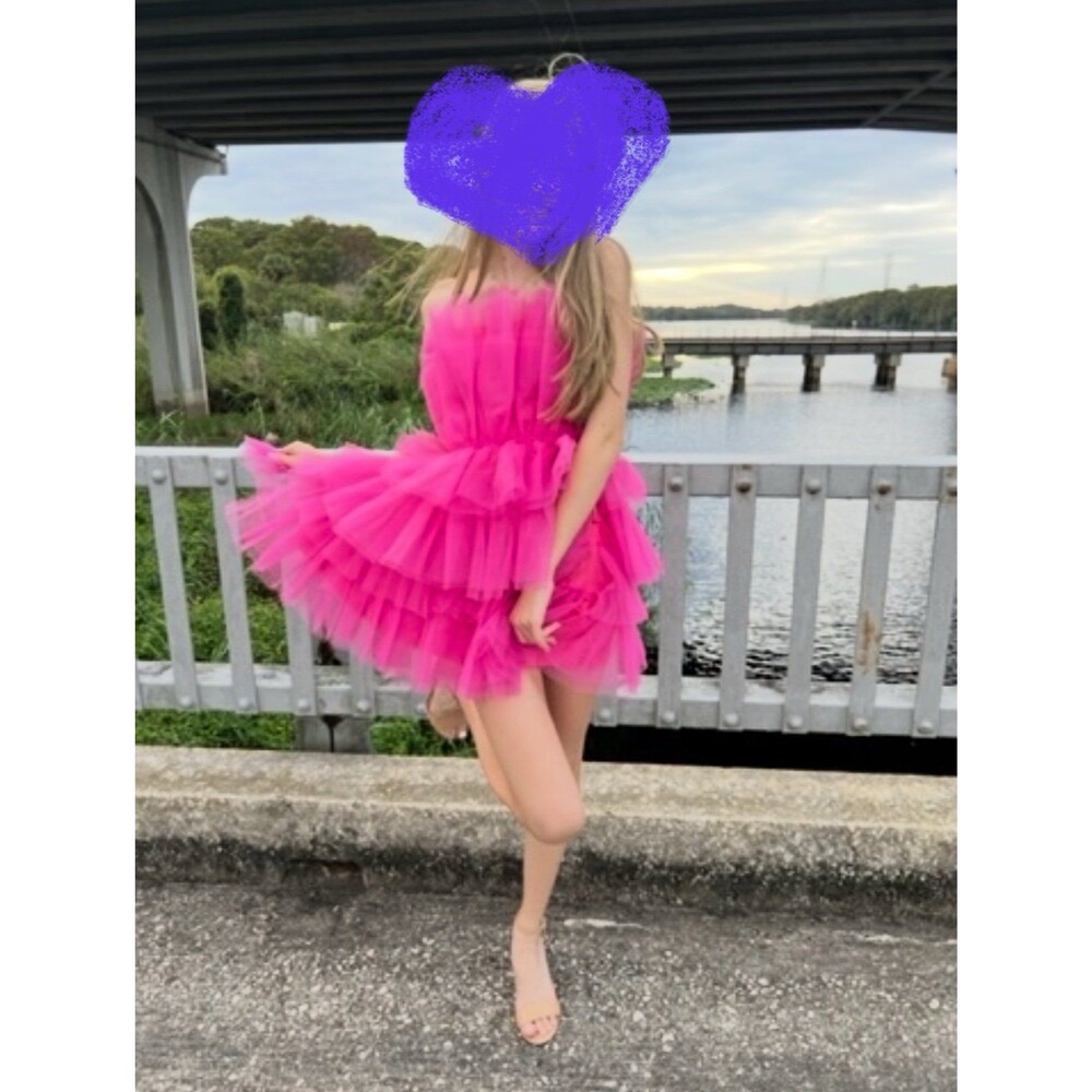 Hot Pink Tulle HOCO Dress from Lulu’s size XS Homecoming